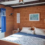 Two-bedroom In Διαμέρισμα *