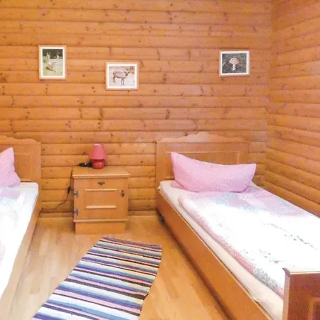 דירה Two-bedroom In