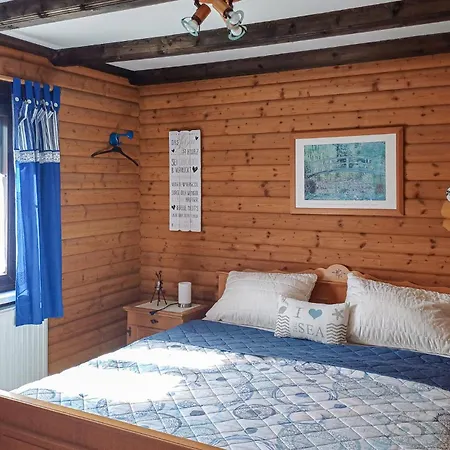 Two-bedroom In דירה *